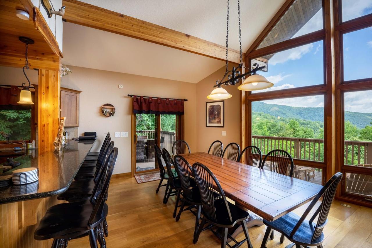 --Mountain Chalet Getaway With Breathtaking View Next To Tail Of Dragon-- Robbinsville Εξωτερικό φωτογραφία